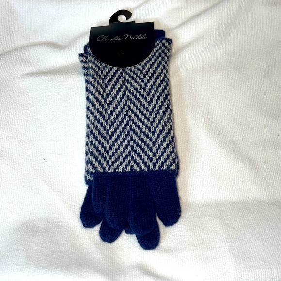 Cashmere gloves